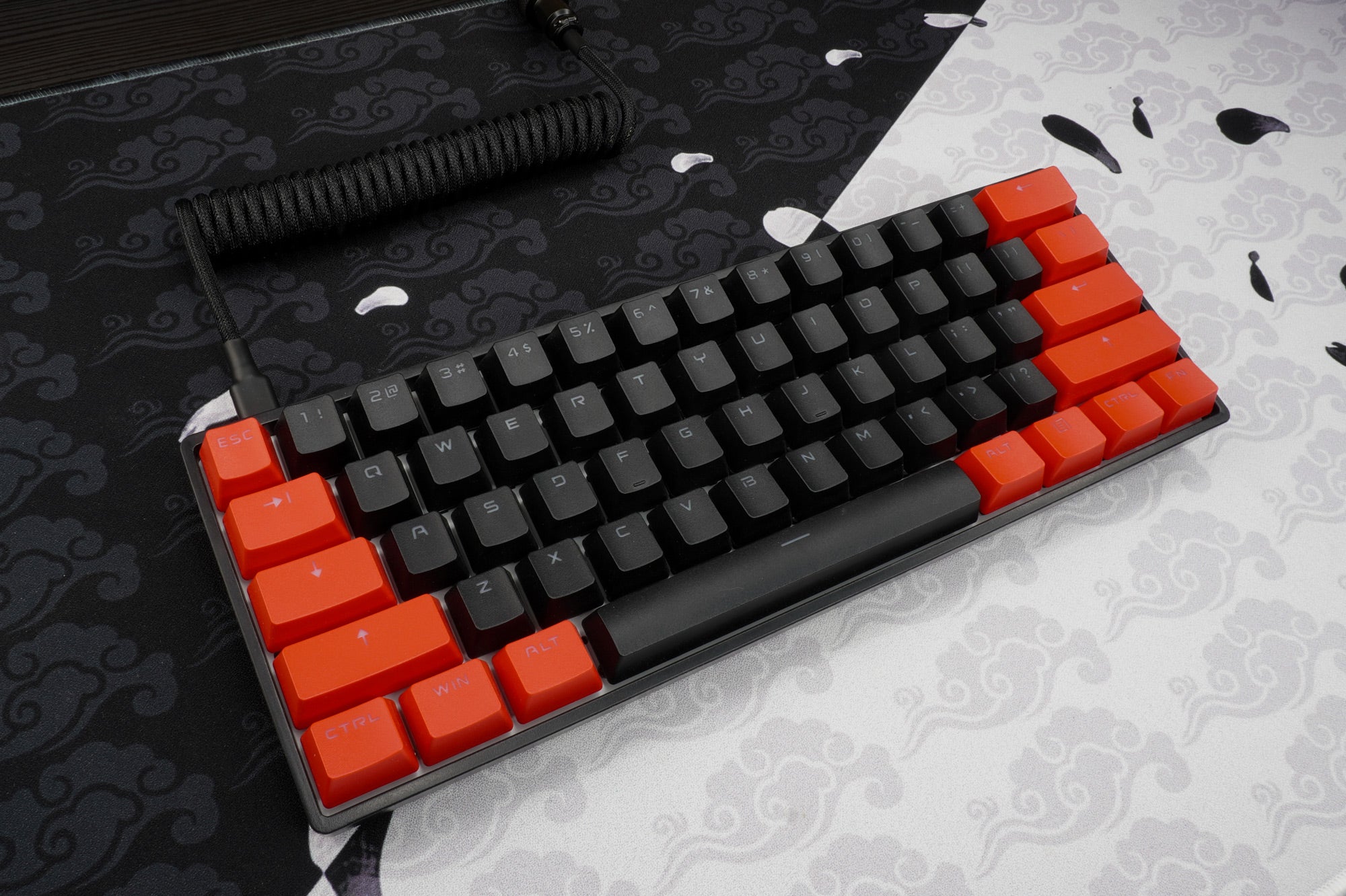 Devil One keyboard black case, red black keycaps, black coiled cable