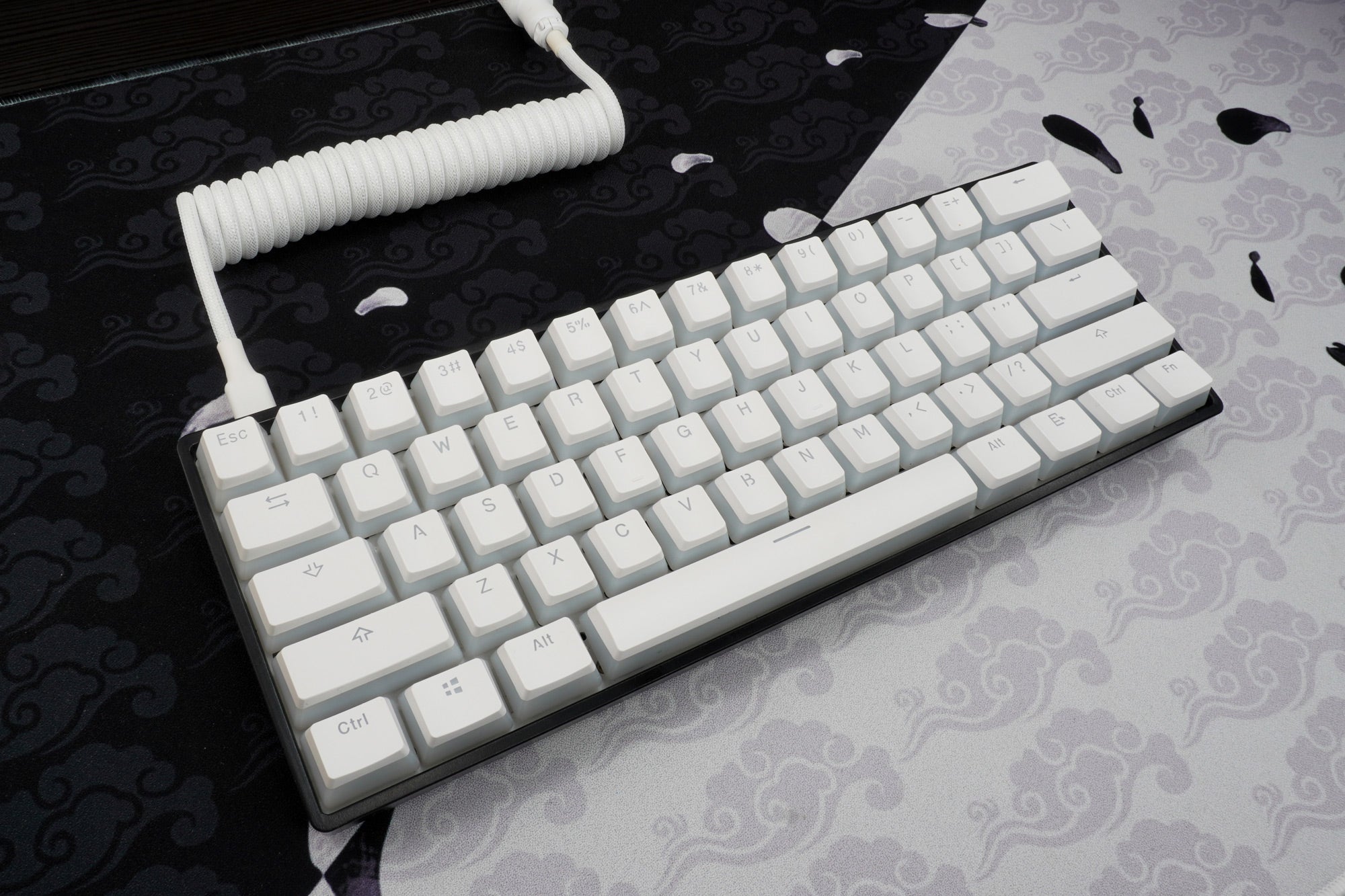 Devil One keyboard black case, white keycaps, white coiled cable