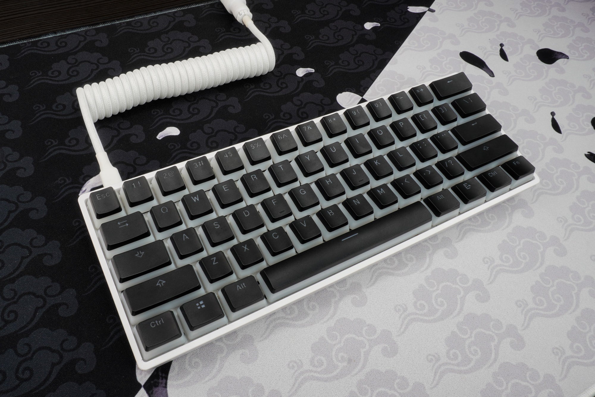 Devil One keyboard white case, black keycaps, white coiled cable