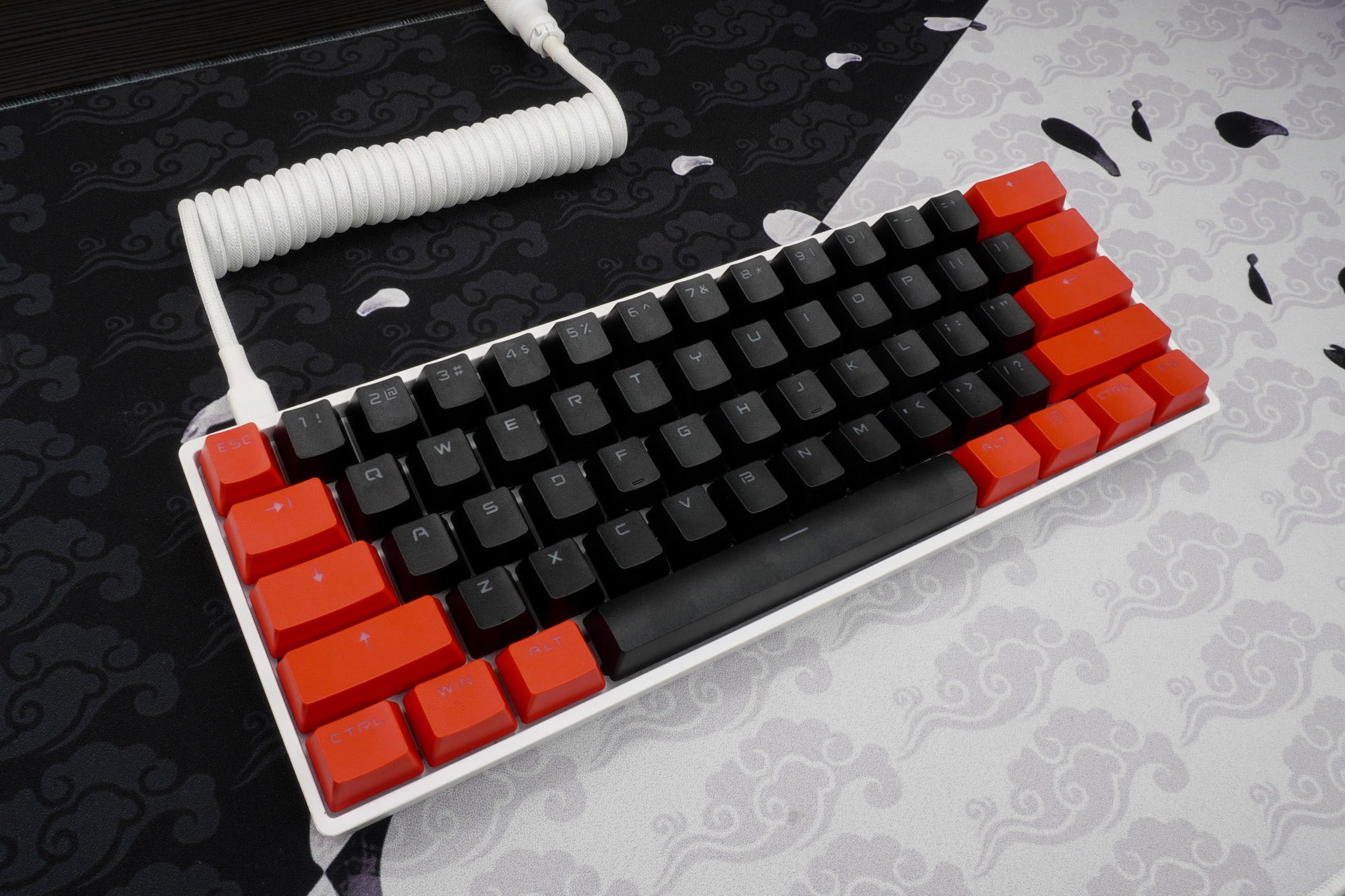 Devil One keyboard white case, red black keycaps, white coiled cable